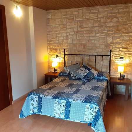 Hostal Del Senglar 에스풀가델프란콜리 외부 사진