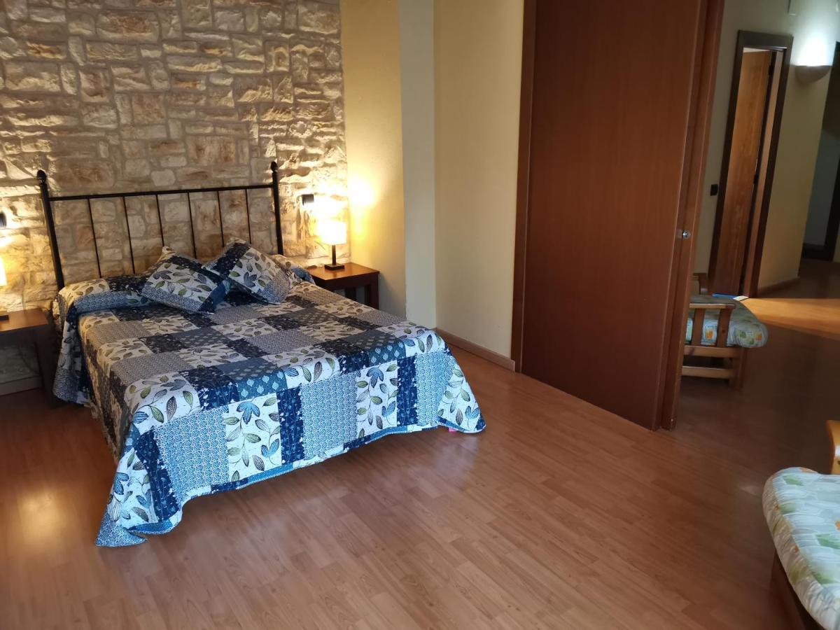 Hostal Del Senglar 에스풀가델프란콜리 외부 사진