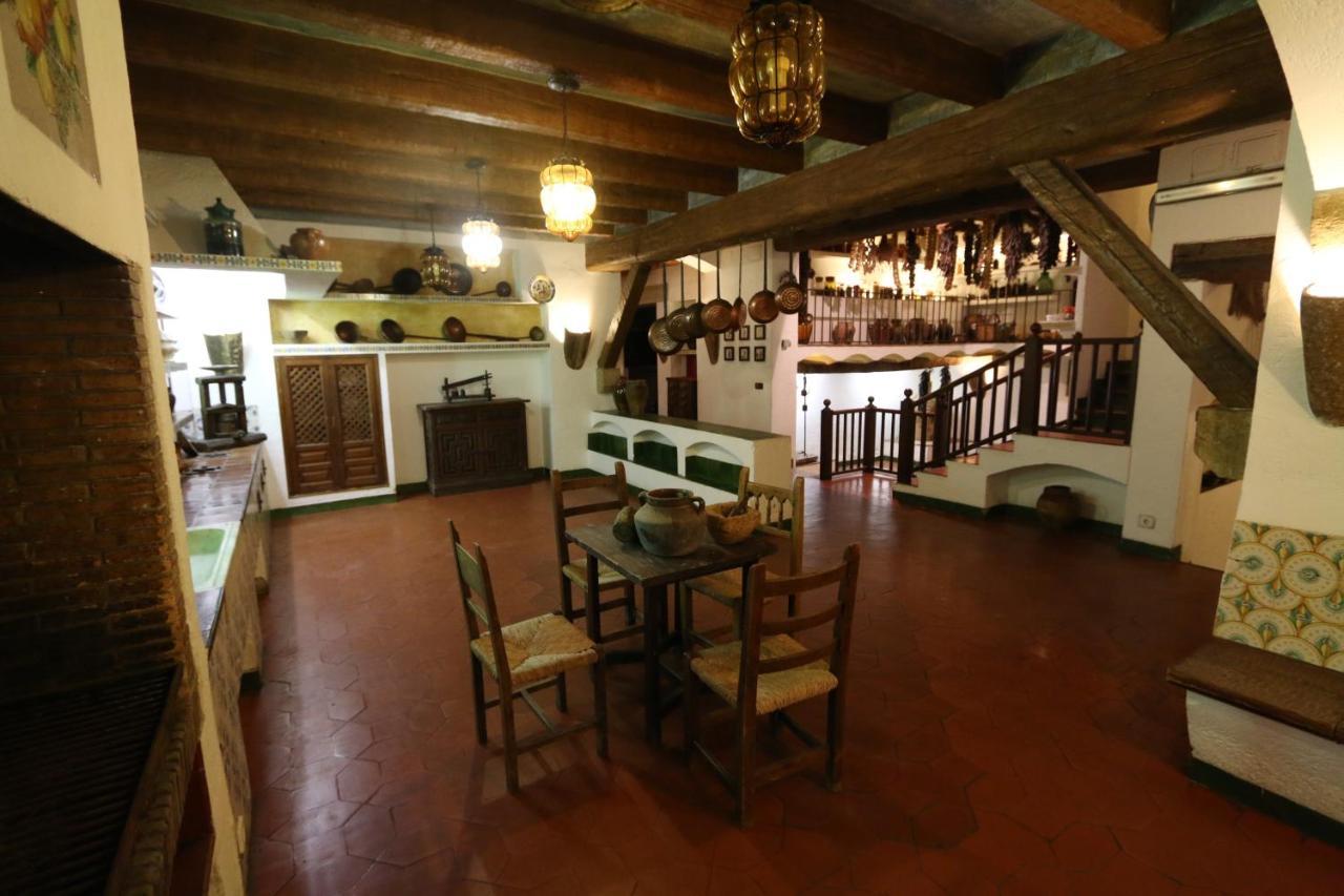 Hostal Del Senglar 에스풀가델프란콜리 외부 사진